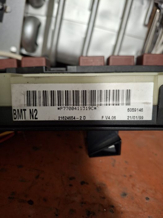 Box clio 2 BMT N2