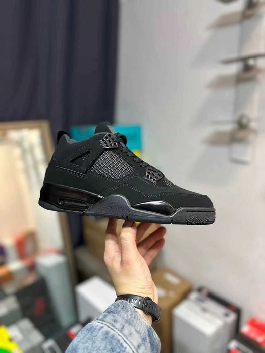 AJ4_Retro_Black_Cat 43
