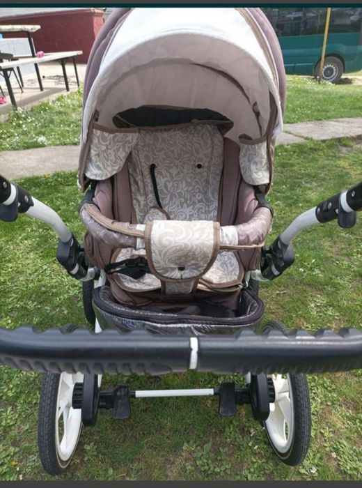 Коляска дитяча  універсальна