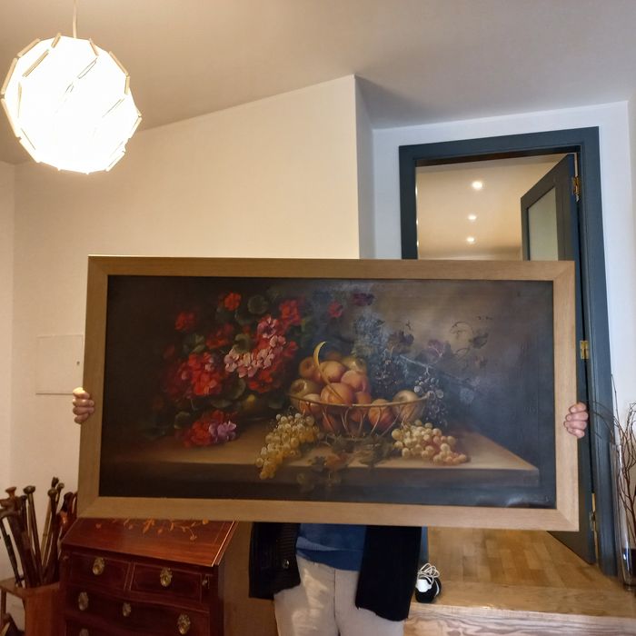 óleo sobre tela. Natureza morta. Assinado