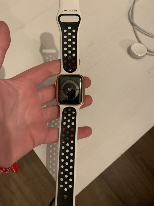 Apple Watch Series 5