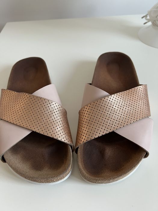 Klapki Wojas 38 złote różowe skórzane beżowe