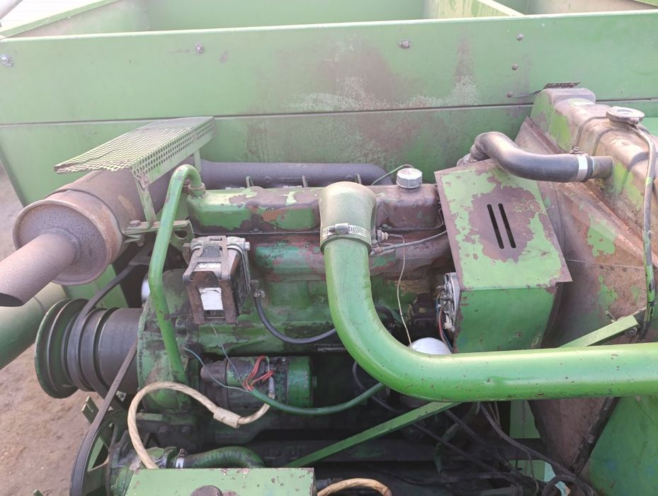 Продам John deere 942