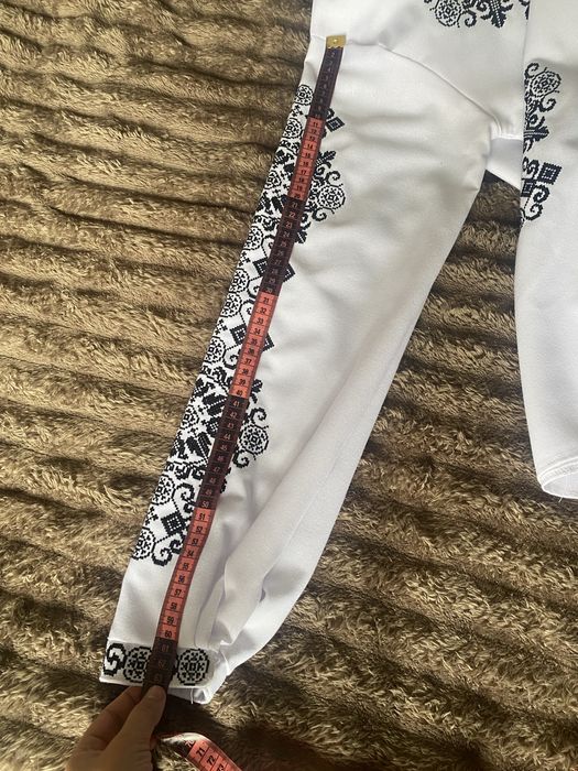 Парна вишиванка чол і жін