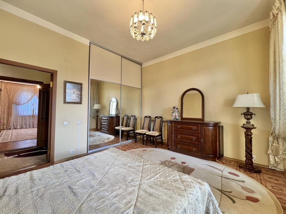 Продаж ексклюзивної квартири в історичному Центрі