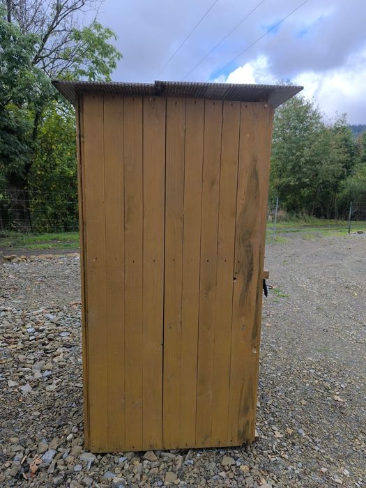 WC na budowę lub działkę