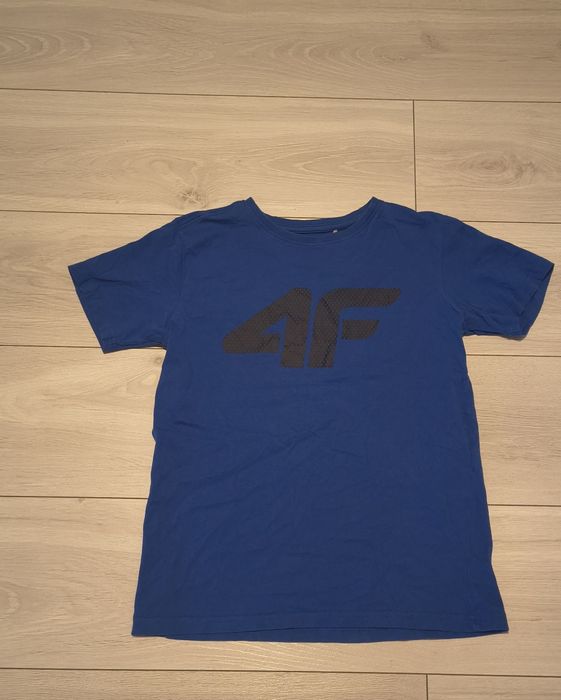 4f t-shirt t-shirty rozmiar 158