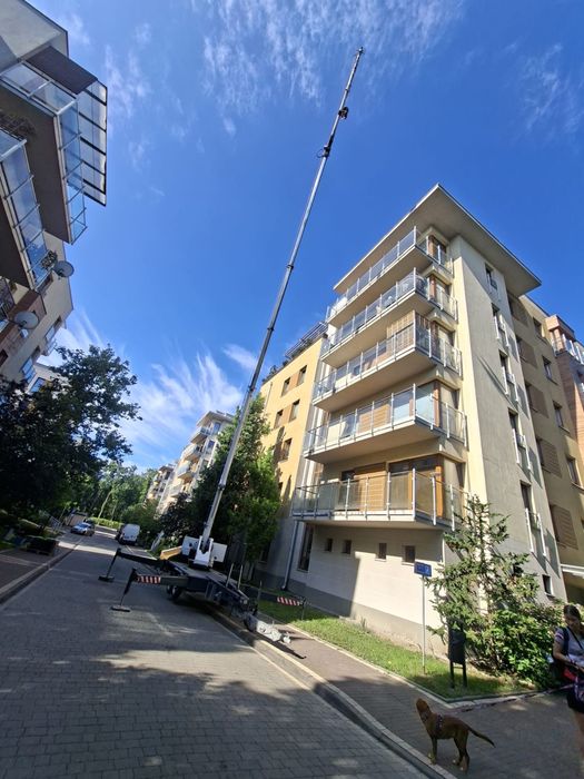 Wynajem dźwigi bocker 30/1400, usługa dźwigowa, dźwig ciesielski