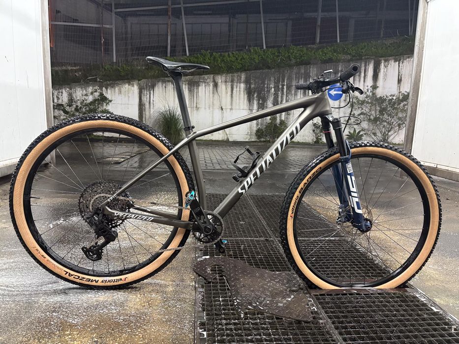 Vendo Bicicleta Specialized Epic Comp 2025, Tamanho: M