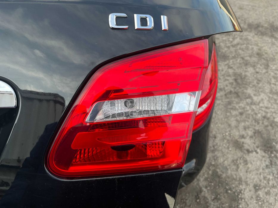 Lampa tył lewa prawa w klapie Mercedes W246 B klasa EU