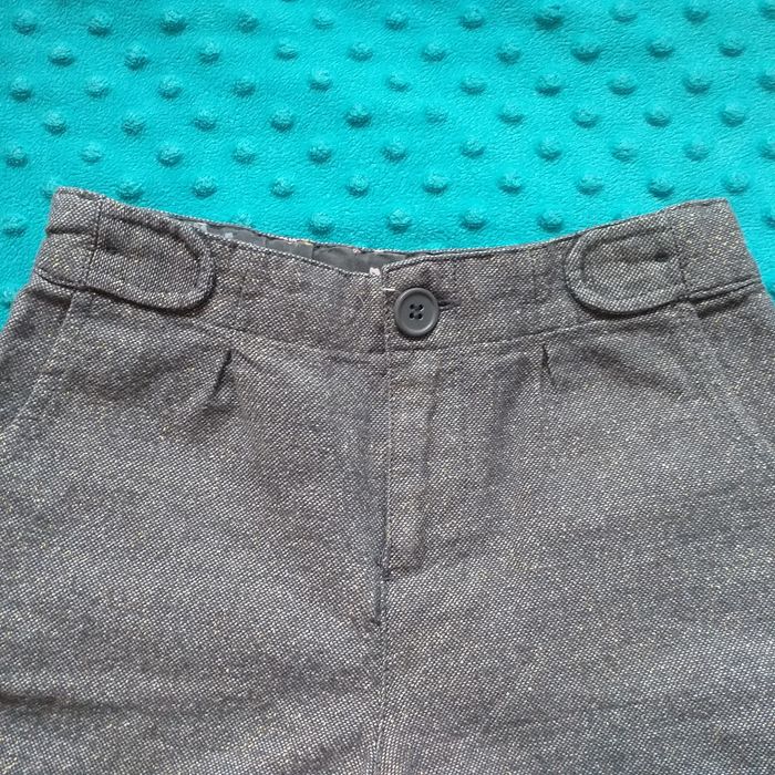 Szorty, krótkie spodenki H&M r. 110 jak nowe