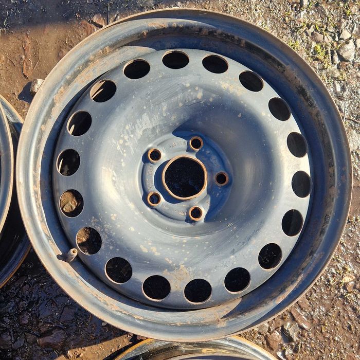 Felgi stalowe Opel Astra K 5x105 6,5Jx16 IS41 TPMS Kpl.