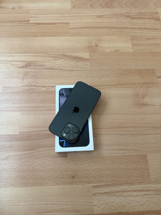 iPhone 16 Pro Max 256 GB Black Titanium