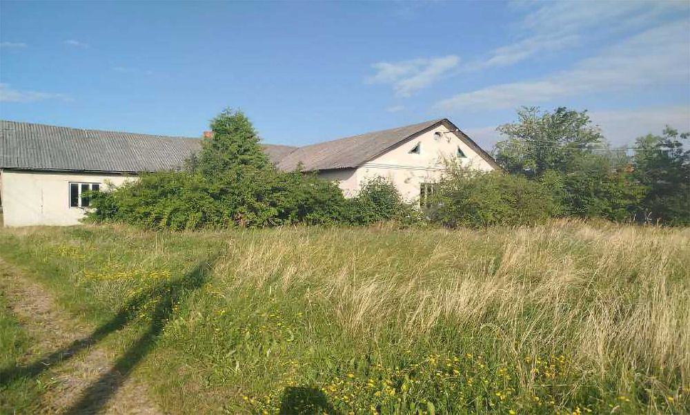 Нежитлова будівля, площею 188,7 кв.м у Івано-Франківській обл.