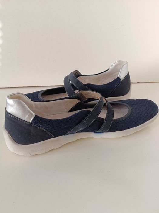 р 43-44 28,5 см сині жіночі шкіряні туфлі мокасини на липучках Remonte