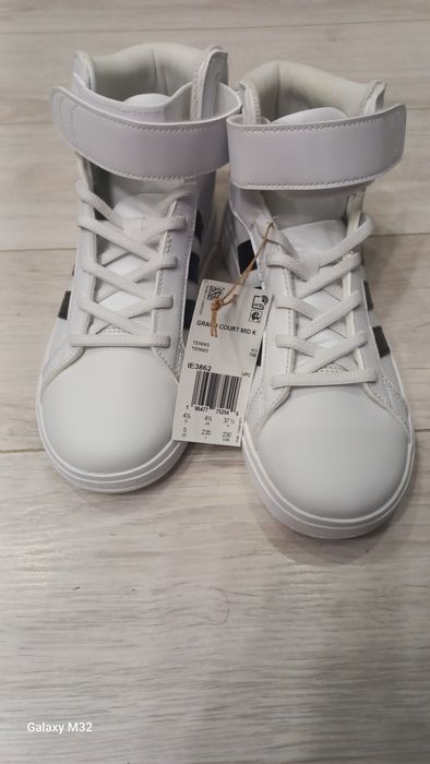 Кросівки   ADIDAS