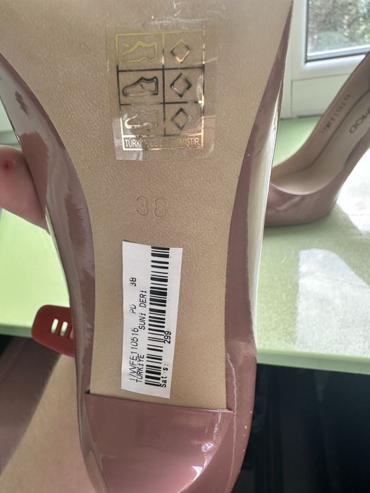 Туфлі лодочки з екошкіри