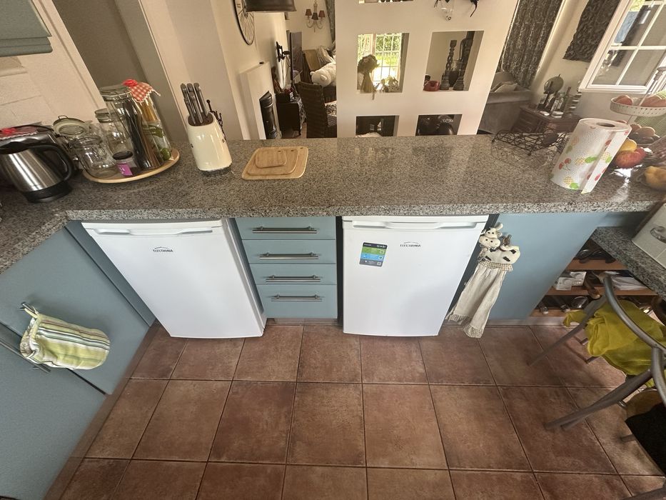 cozinha completa c/ pedra dupla em granito