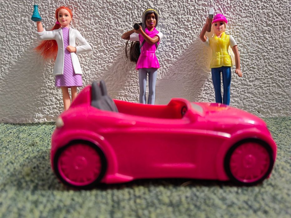 3 Barbies Profissões e carro da Barbie, Burger King
