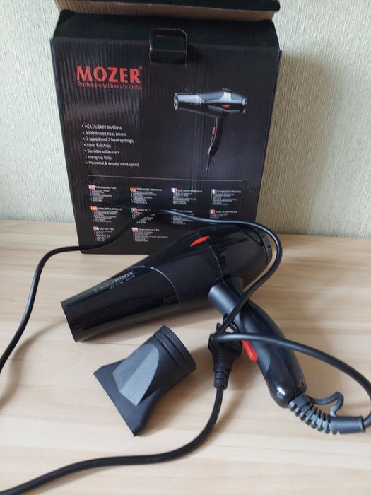 Проффесиональный фен для волос  MOZER 5932