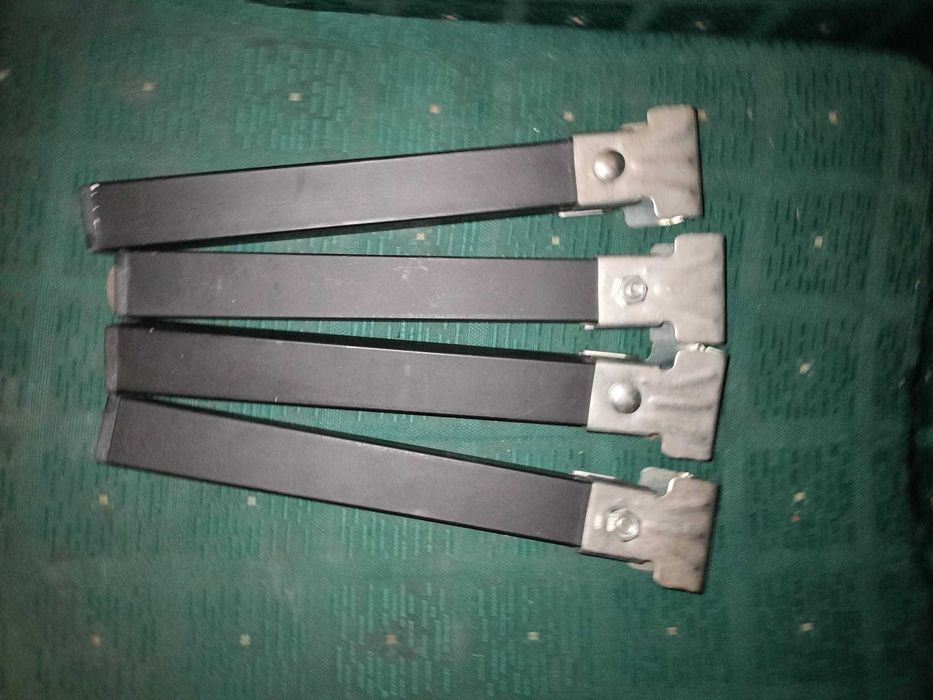 Estrado com pés + Colchão