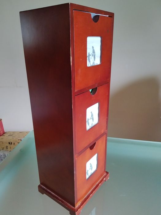 Porta CD's Cerejeira