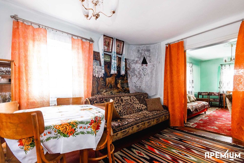 Продаж будинок Дубно