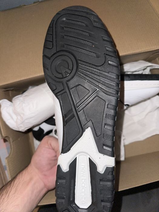 New balance 550 preto e branco