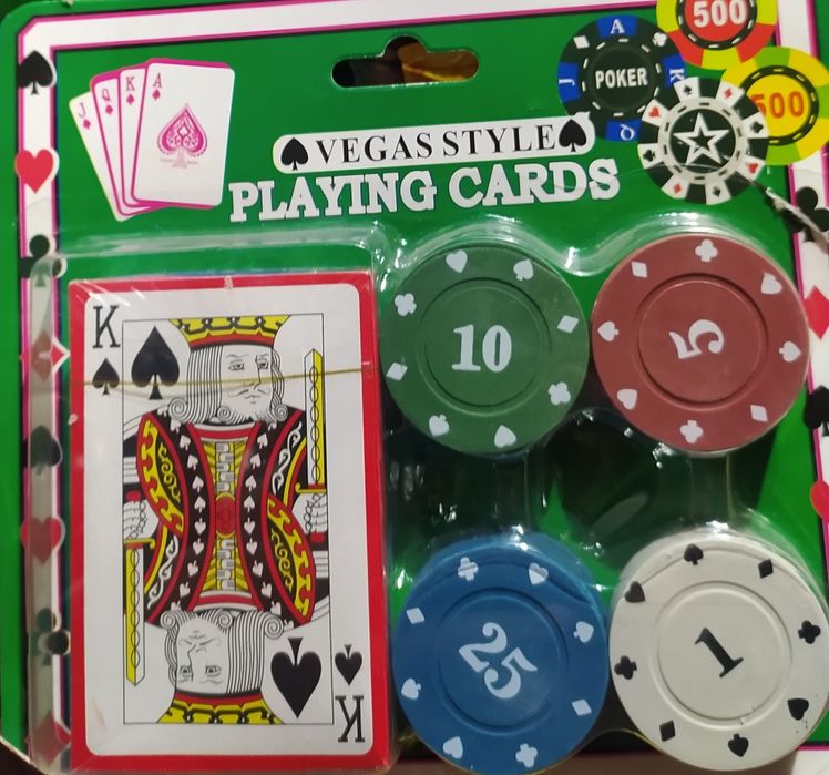 Гральні карти.пластикові карти.карти для покера