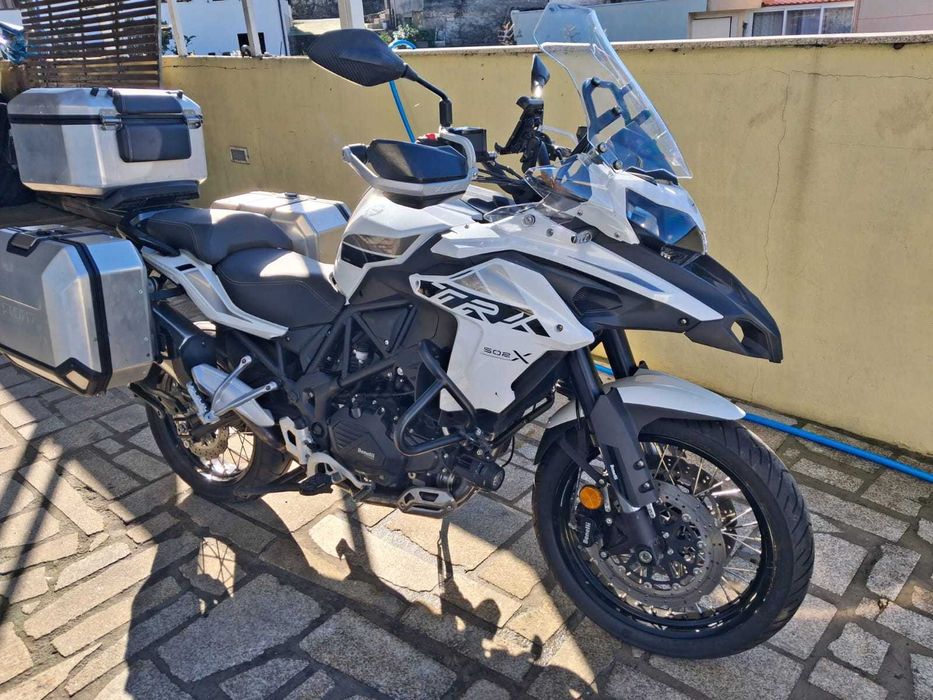 Benelli TRK 502 x (negociável)