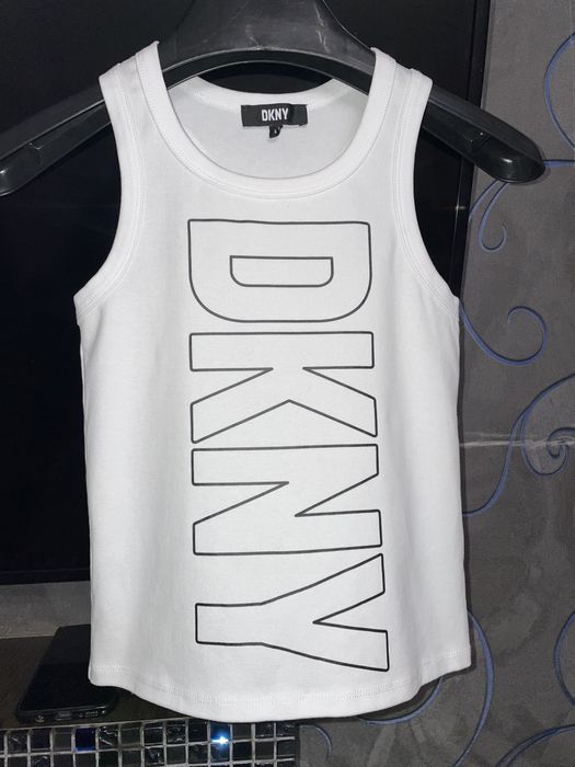 Майка брендова DKNY оригінал 8 років