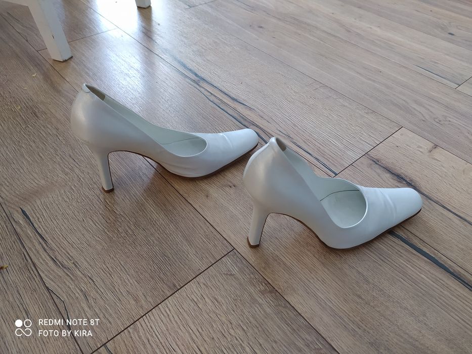 Buty ślubne białe szpilki 39 na obcasie