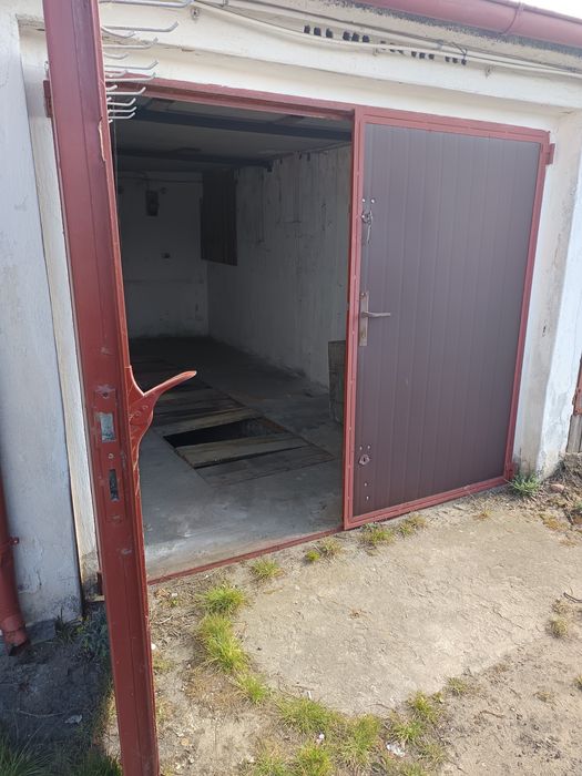 Sprzedam garaż Iława smolki