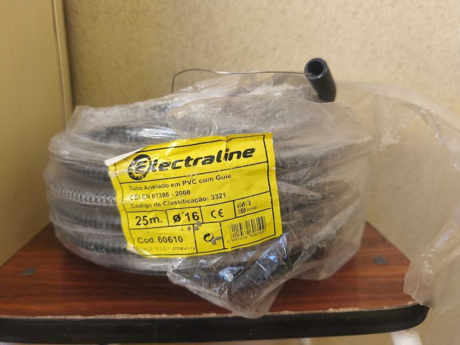 Tubo anelado PVC Ø16 – 25m (novo)