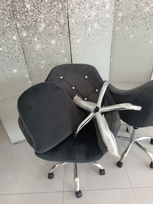 Крісло перукарське.