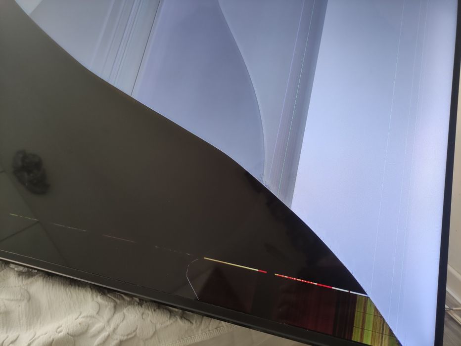 TV - Hisense 50"
