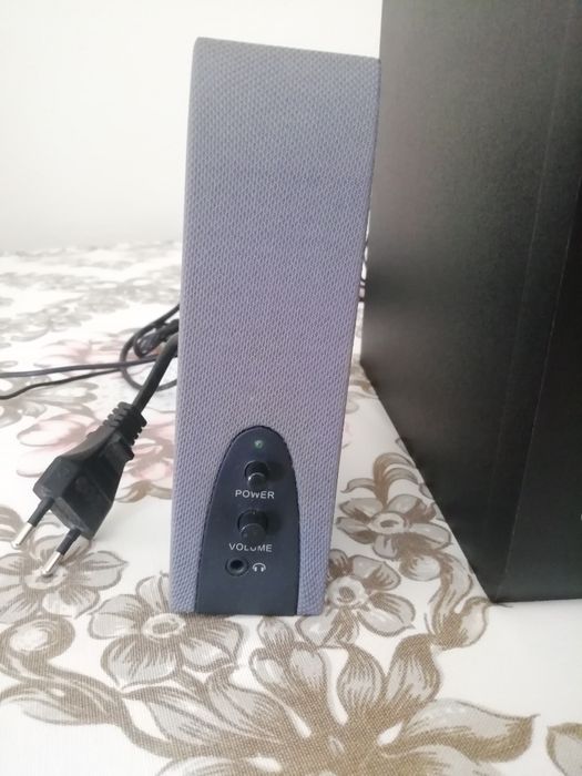 Colunas de som e Subwoofer