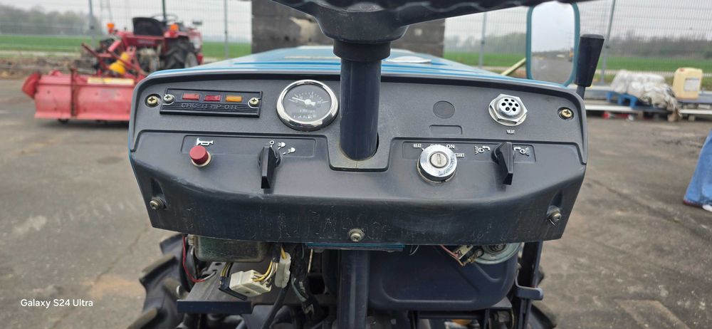 Мінітрактор Mitsubishi D1450 4WD з  фрезою 155 мото.год лише (Японія)