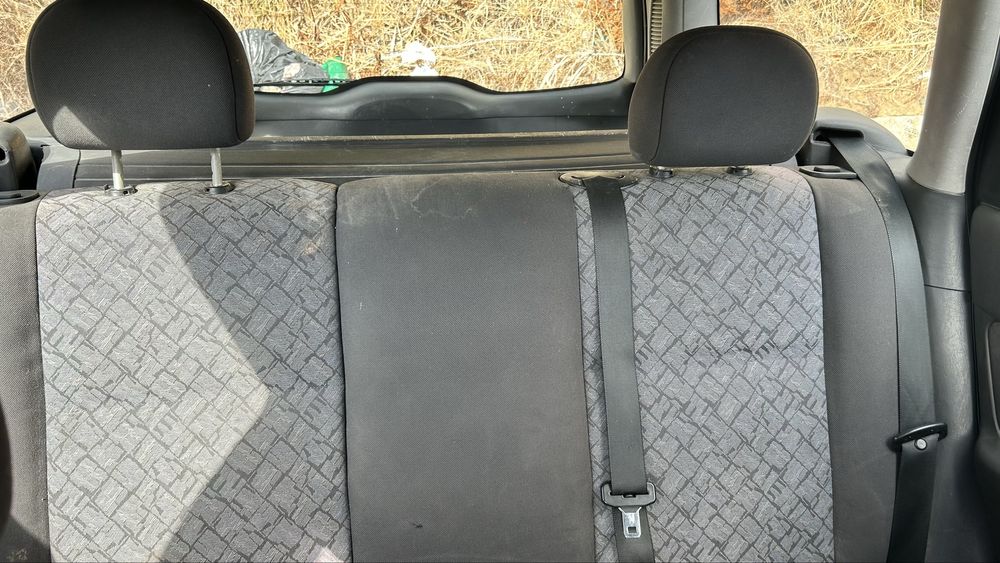 Vendo Focus 2001 com Detalhes a Fazer!