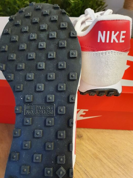 Oryginalne,nowe buty sportowe NIKE Challenger,biało czerwone