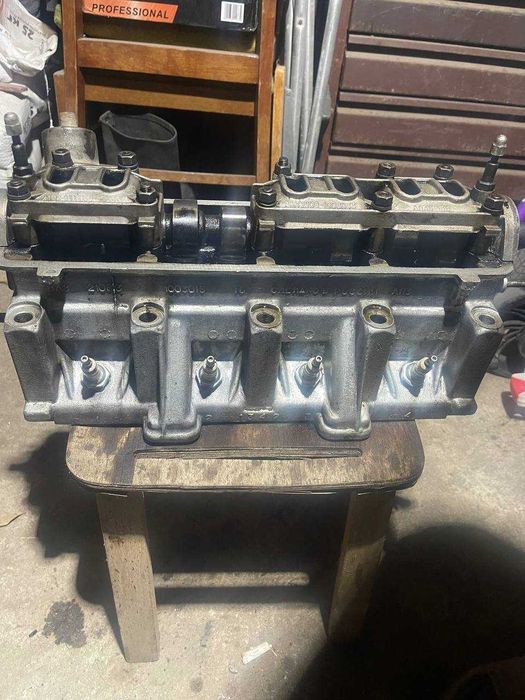 ГБЦ Ваз 21099 головка блока цилиндров