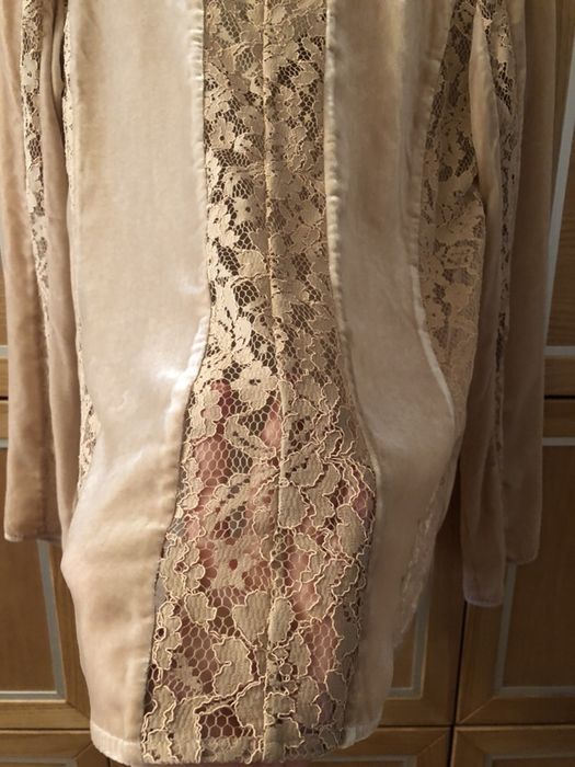 Бархатна з мереживом кофта, блуза Uterque