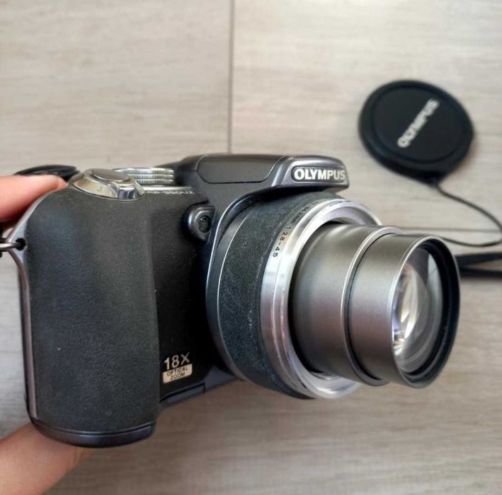 Фотоапарат Olympus SP 550 UltraZoom