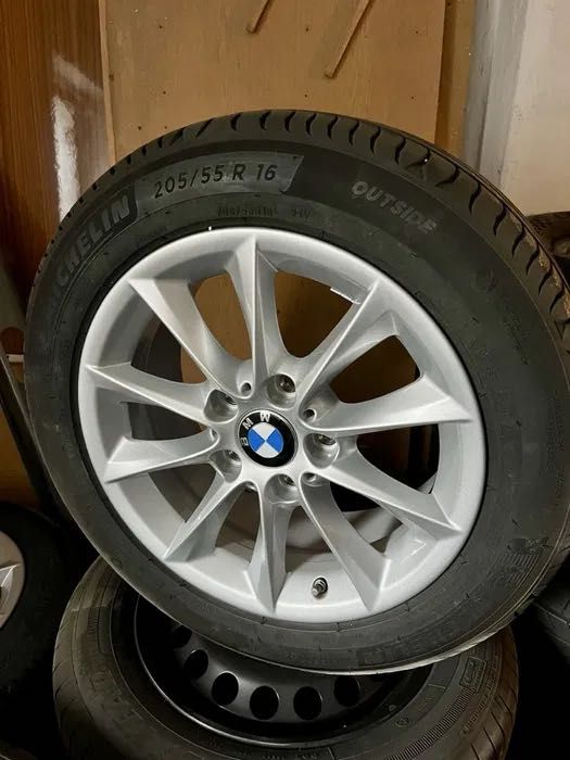 Komplet kol oryginalnych do BMW seri 1