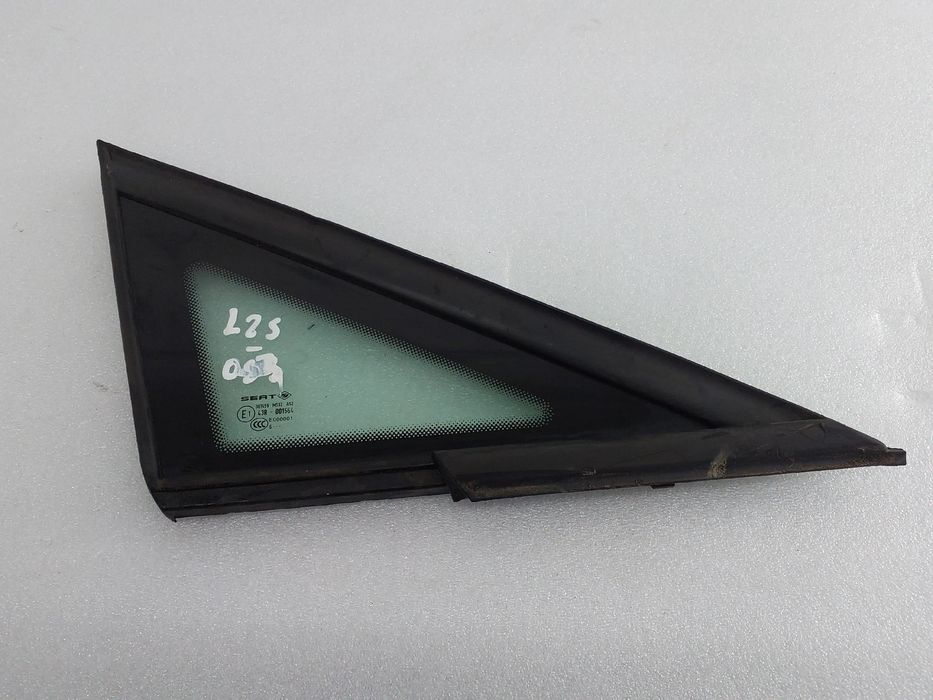 Vidro do painel frente direito SEAT Ibiza IV (6J5, 6P1)