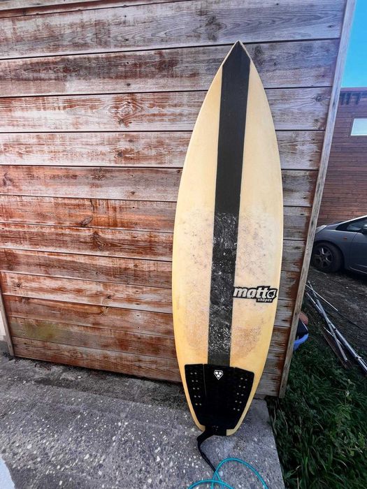 Prancha de Surf Short board em epoxy 5'8 26 litros