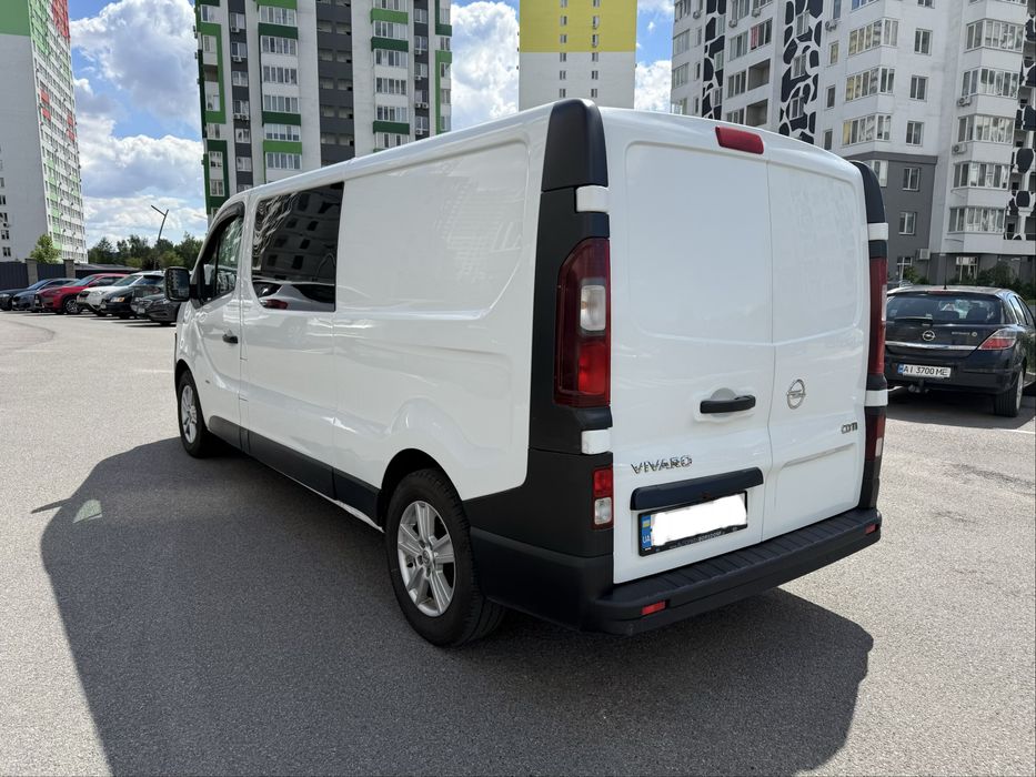 Opel Vivaro 2017р., 1,6сdti, груз-пас, довга база