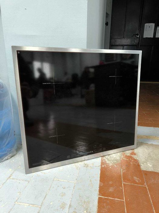 Варочна поверхня ELEYUS Moda 60bl