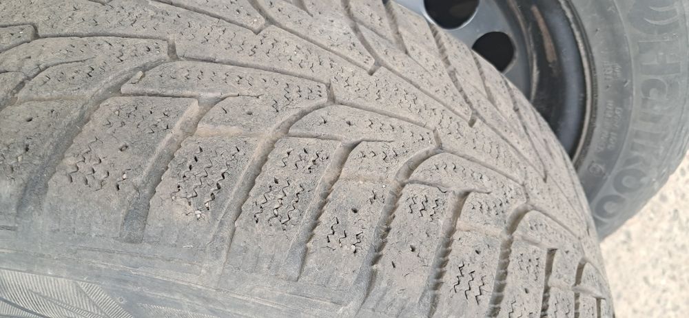 Комплект коліс 205/55 r16 Hankook зима