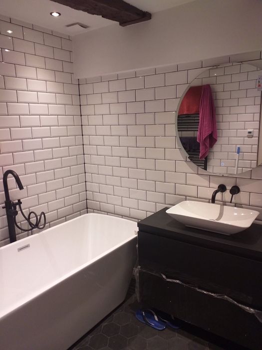 Укладка плитки, плиточник